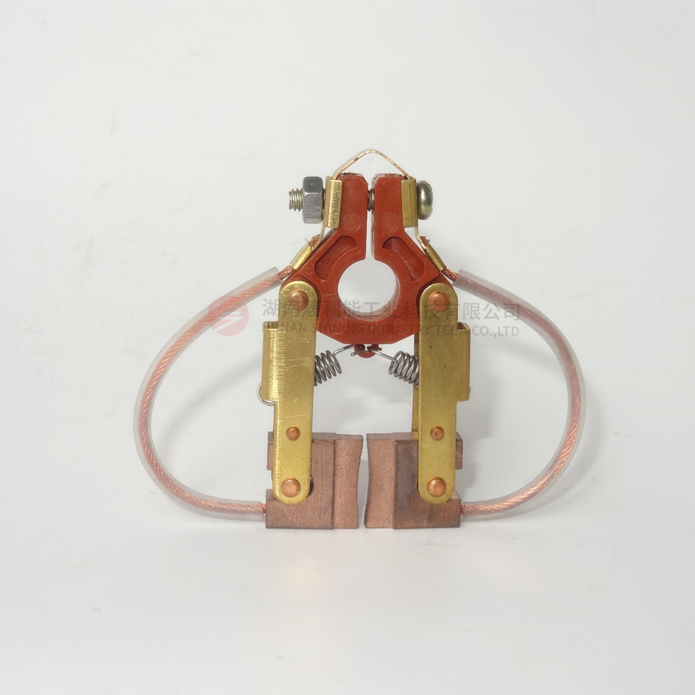 herringbone brush holder for motor slip ring